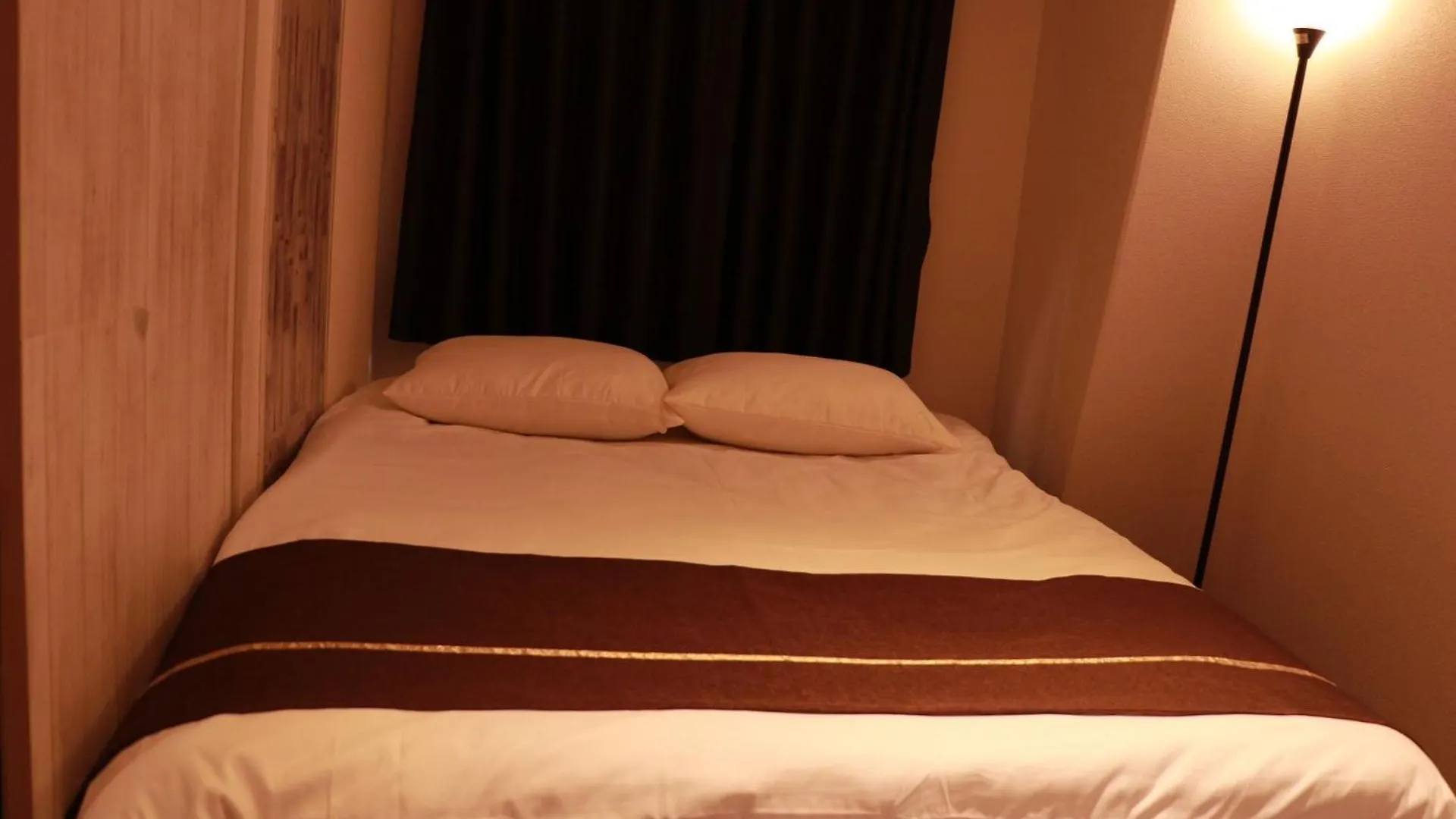 Ferienwohnung Imperial 心斎橋本町 Ōsaka 0*,